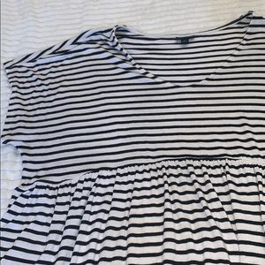 Torrid 3 black and white striped peplum